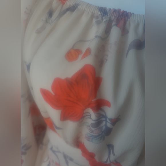 Floral Off-Shoulder Dress Exlura - Picture 3 of 10